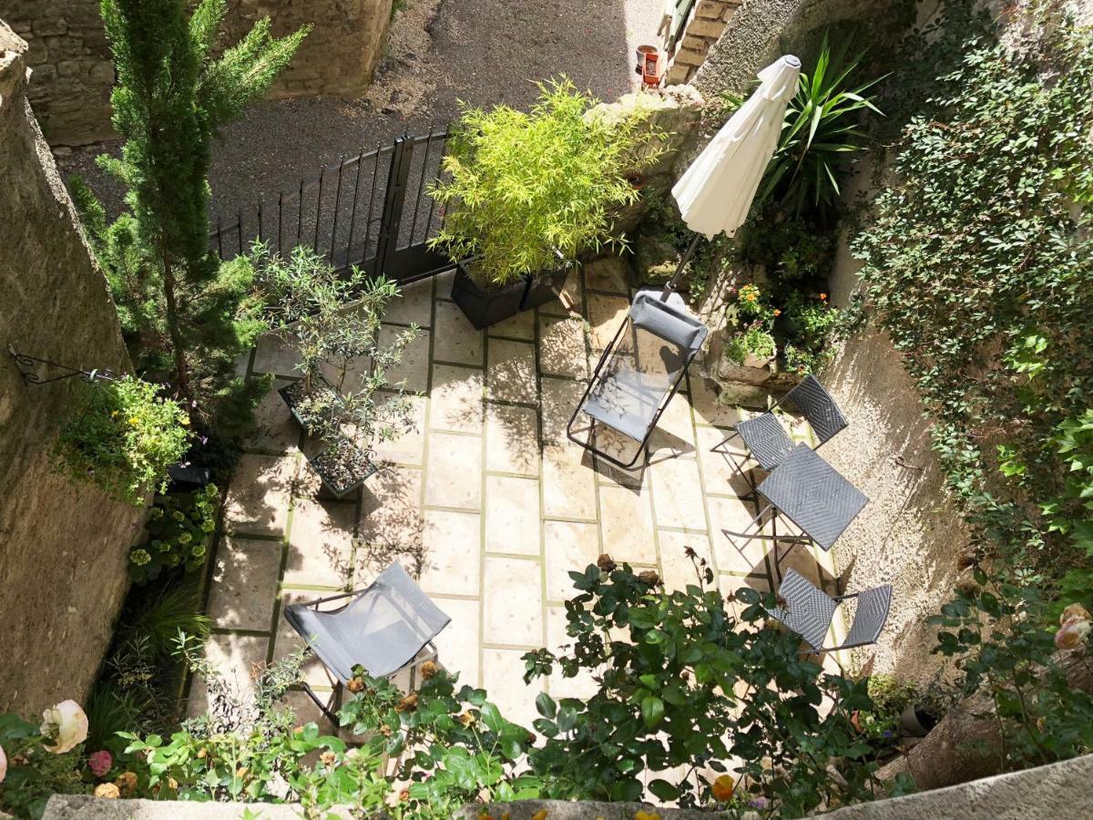 Villa Authentique Et Architecturale - Centre Ville Forcalquier Buitenkant foto